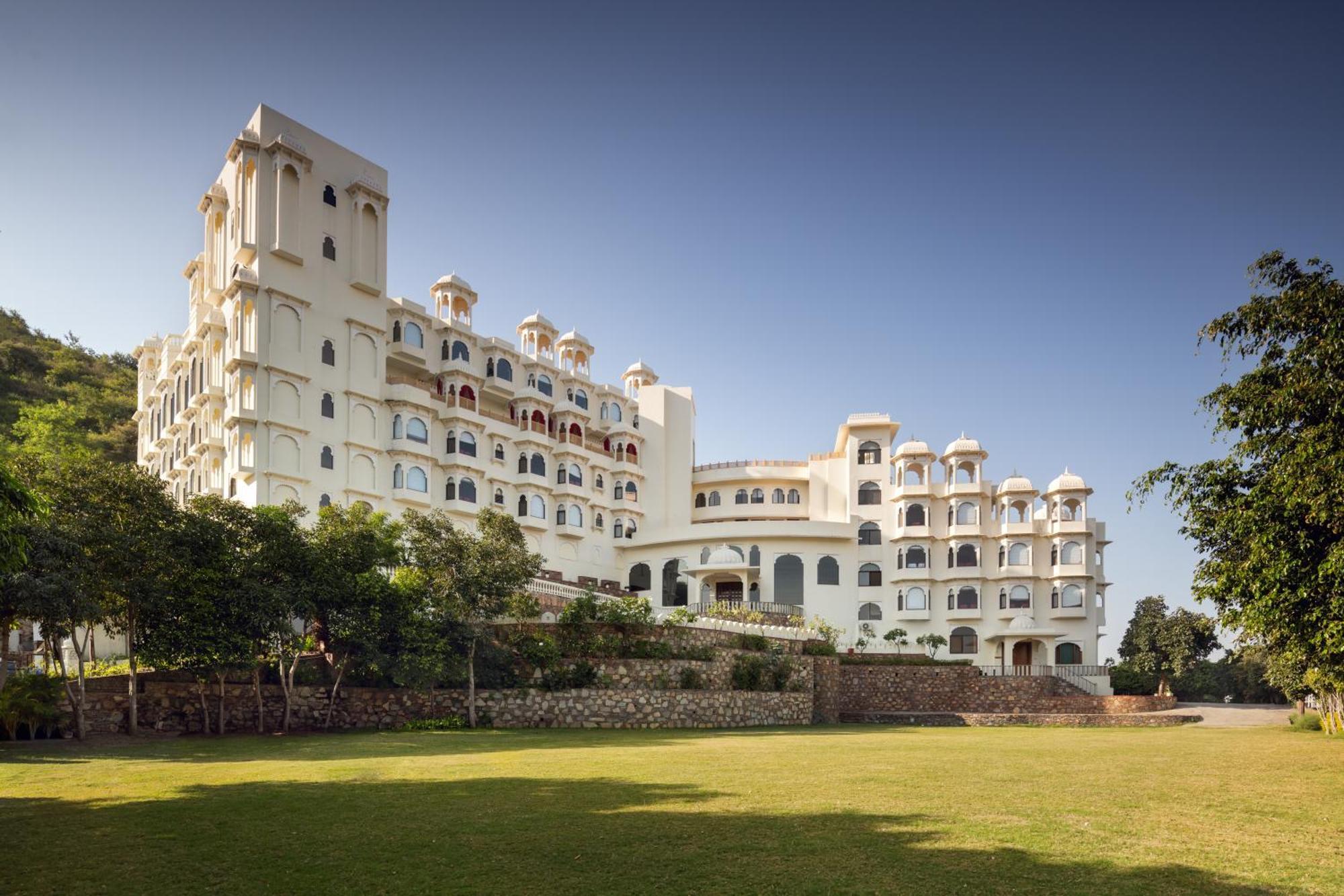Bhairavgarh Palace Udaipur Extérieur photo